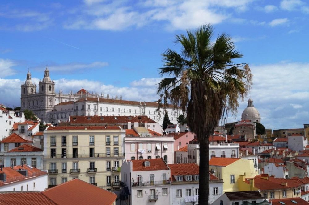 Lissabon mit Kind und Teenager