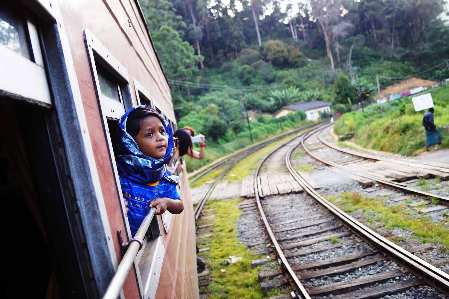 Mit dem Zug ins Hochland von Sri Lanka
