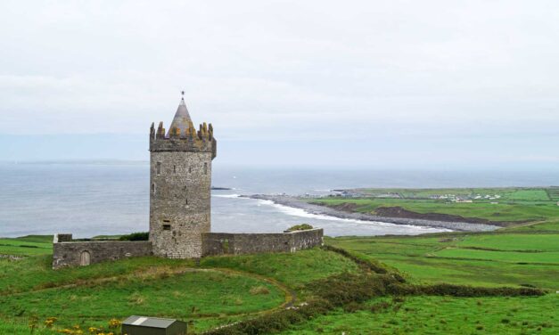 Irland Sehenswürdigkeiten an der grünen Westküste [plus cooler Reiseroute]