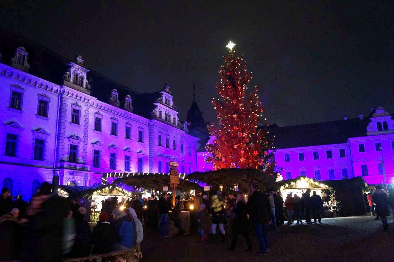 Weihnachtsmarkt Regensburg Thurn und Taxis