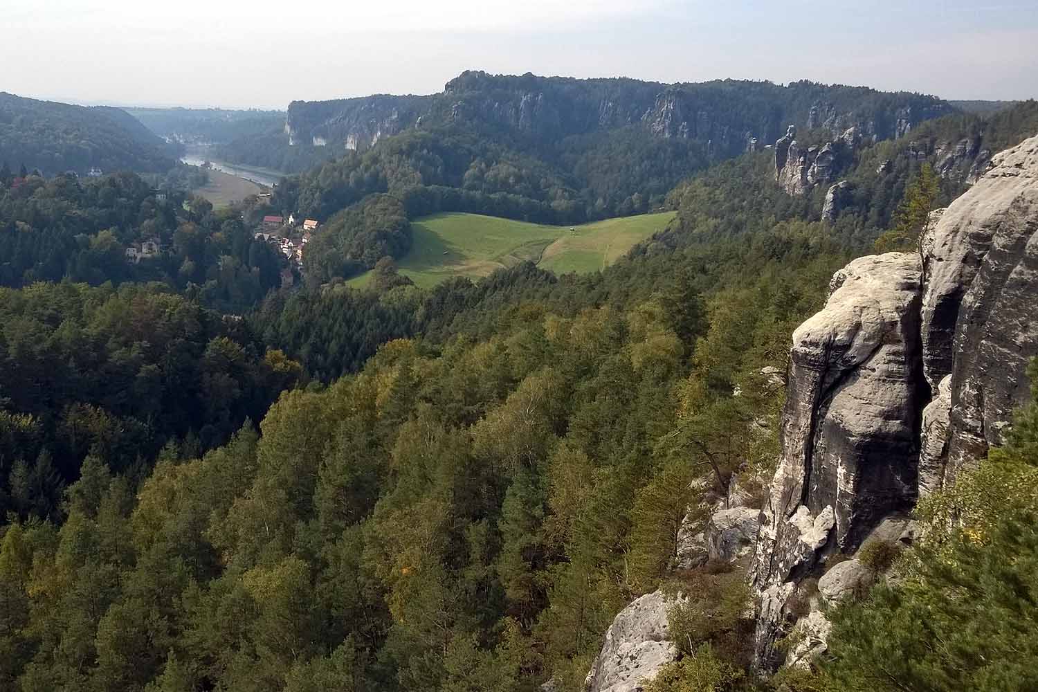Deutschland Reiseziele: Elbsandsteingebirge 