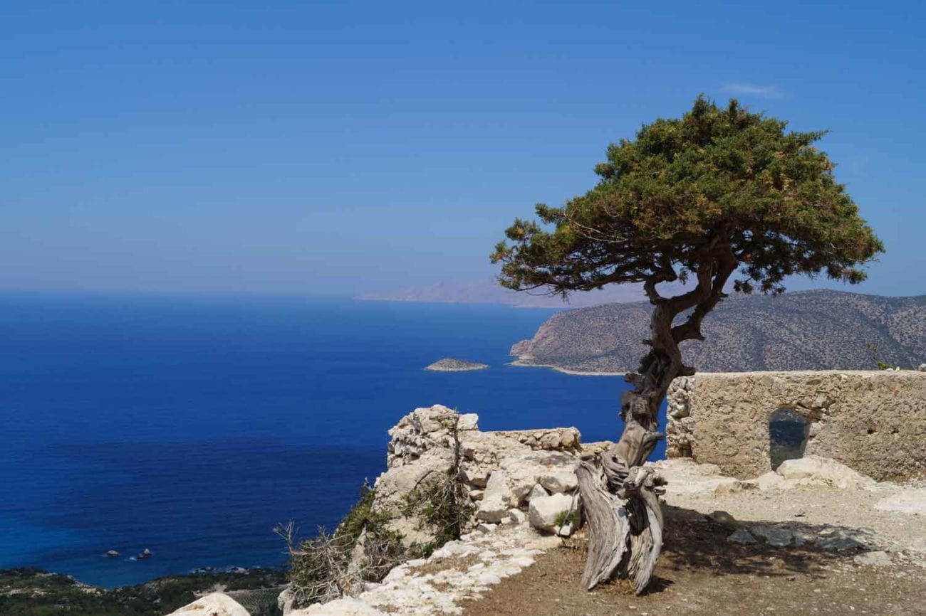 Rhodos Insle mit Blick aufs blaue Meer