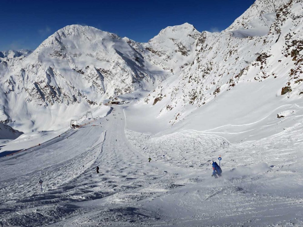 Pisten im Skigebiet Stubaier Gletscher
