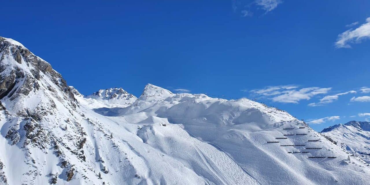 Winterfreuden im Tiroler Skigebiet St. Anton am Arlberg