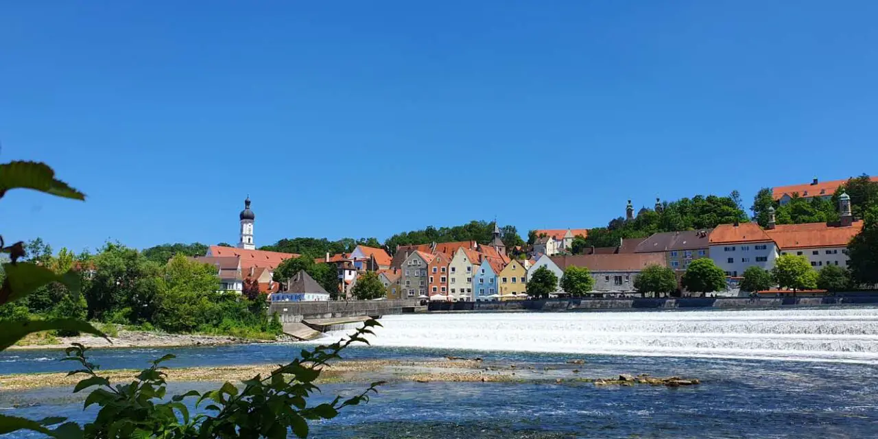 Lerne die 16 schönsten Sehenswürdigkeiten in Landsberg am Lech im Rahmen eines Spaziergangs kennen